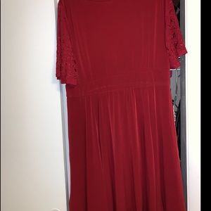 Lace sleeve Plus Knit Dress